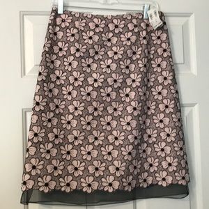 New Linen embroidered skirt with lining